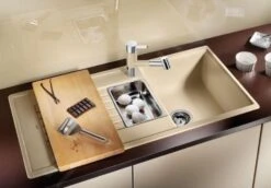 Blanco Accessoires - Snijplank Voor Spoelbak, 530x260 Mm, Beukenhout 218313 -Kwaliteitskeukenwinkel Voor Thuis 6c908b13b93b430232fc281c