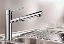 Blanco Alta S - Keukenkraan Met Uittrekbare Vuistdouche, Chroom 518407 -Kwaliteitskeukenwinkel Voor Thuis bac16f7f581817a63166eeac