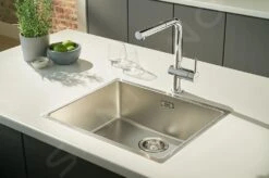 Franke Active New - Keukenkraan FN 6110.031, Met Uittrekbare Handdouche, Chroom 115.0653.379 13 Franke Active New - Keukenkraan FN 6110.031, Met Uittrekbare Handdouche, Chroom 115.0653.379 -Kwaliteitskeukenwinkel Voor Thuis ea459e1ebe065516d5b2cc70