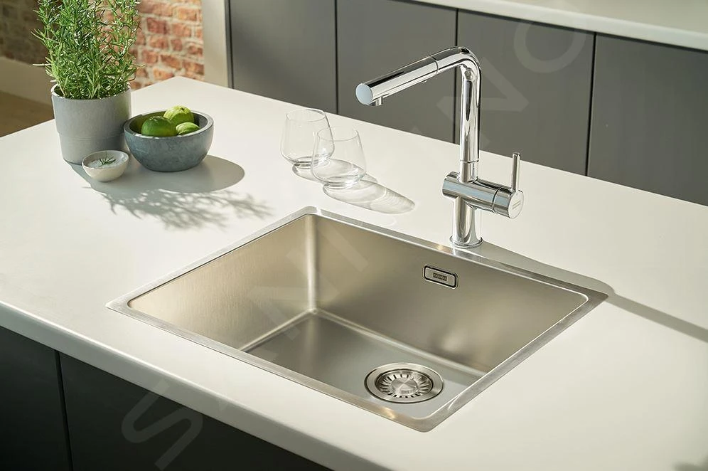 Franke Active New - Keukenkraan FN 6110.031, Met Uittrekbare Handdouche, Chroom 115.0653.379 5 Franke Active New - Keukenkraan FN 6110.031, Met Uittrekbare Handdouche, Chroom 115.0653.379 - Afbeelding 5